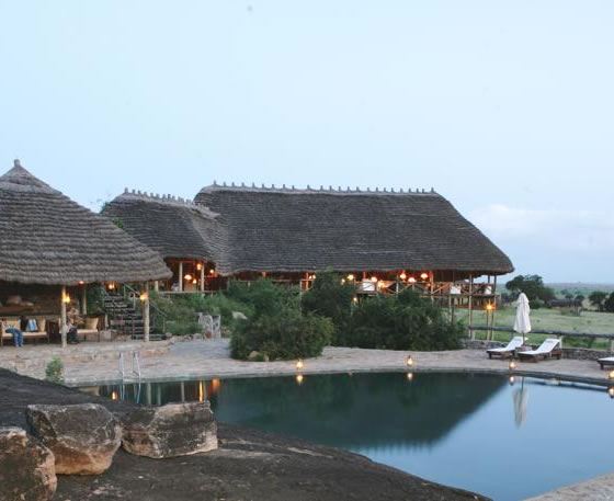 Apoka Safari Lodge